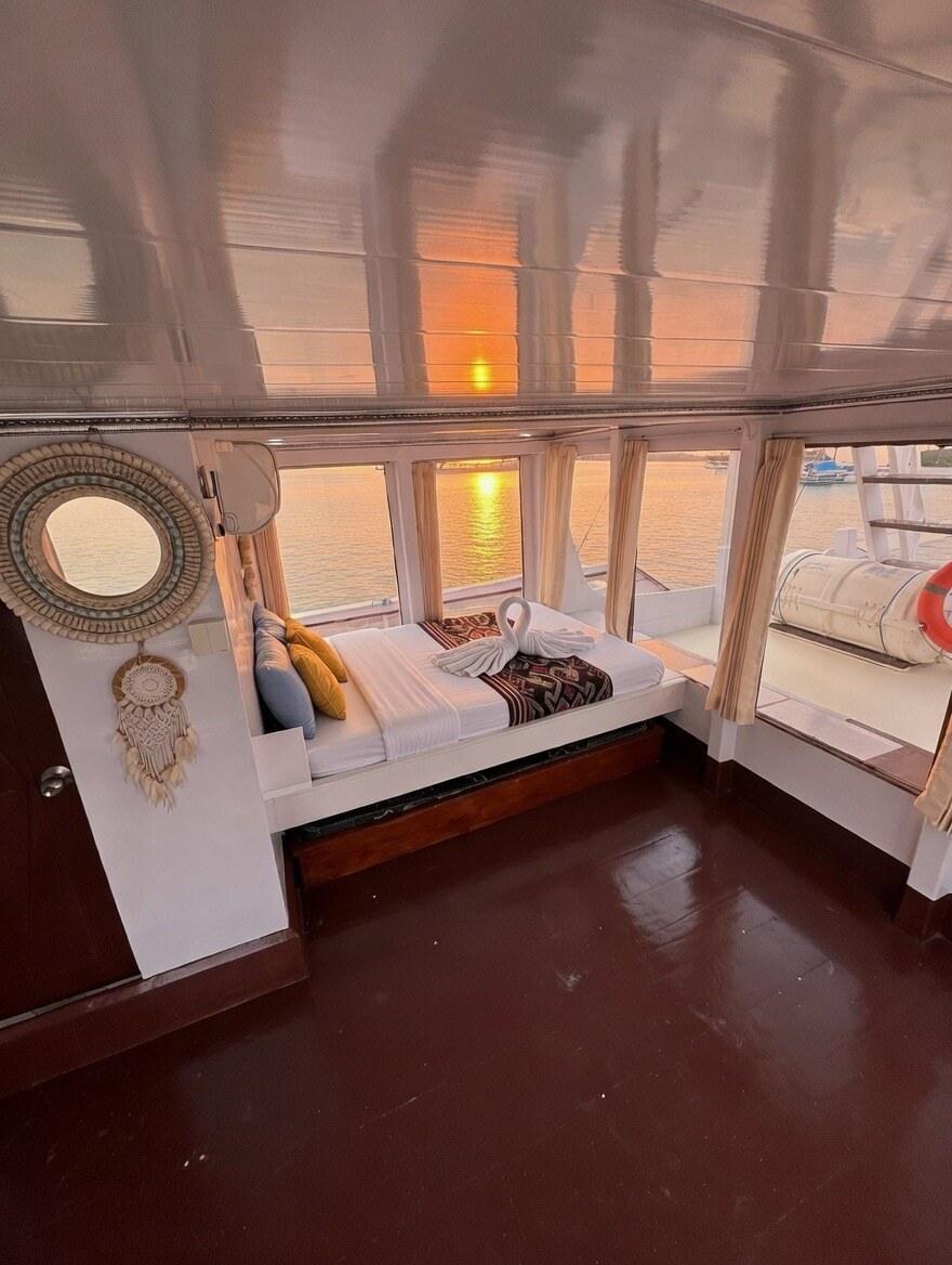 Kediri — Private Cabin – King Cirox 2 Phinisi